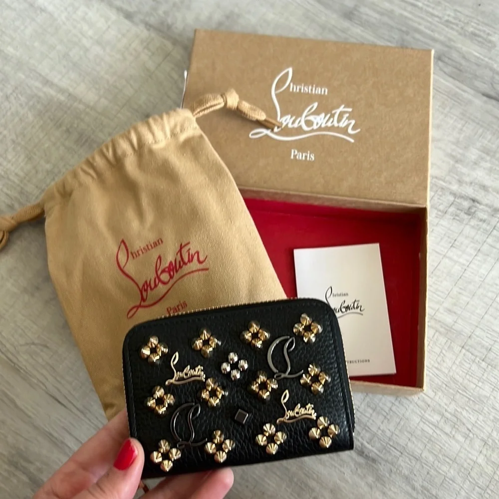 ๐ CHRISTIAN LOUBOUTIN - Like new in box Pannetone zippy wallet - Picture 1 of 8